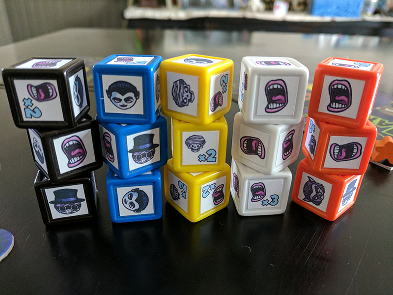 scream or die custom dice